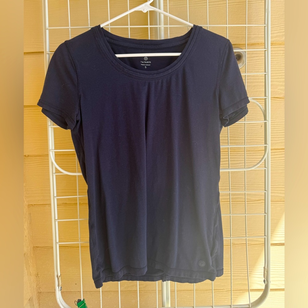Talbots navy crew neck T-shirt